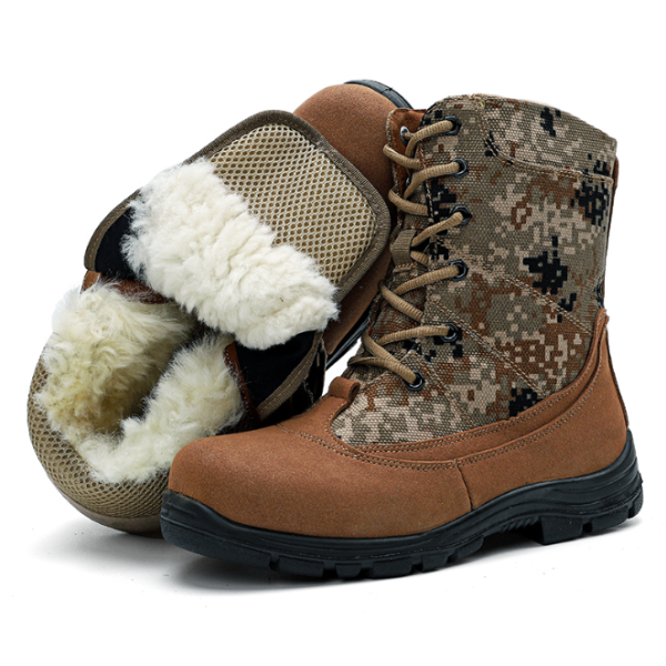 Warm snow boots with real wool lining