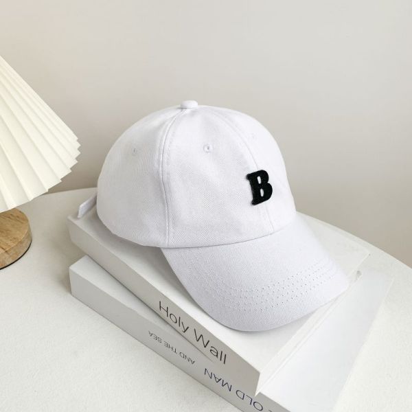 Letters&Baseball Hat