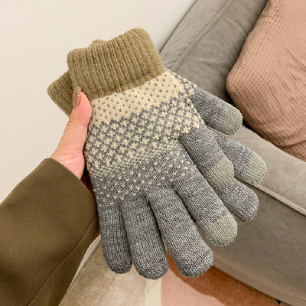 Warm Couple Cute Woolen Stripe Touchable Gloves