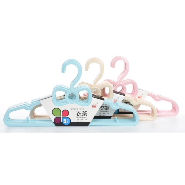 5pcs plastic hanger set