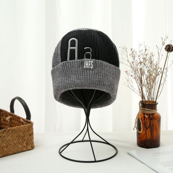 color-coded monogrammed caps,Unisex,56-60CM,Winter Hat,100% acrylic【Packaging without Words】_201523236_hd