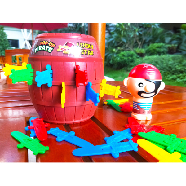 Pirate bucket