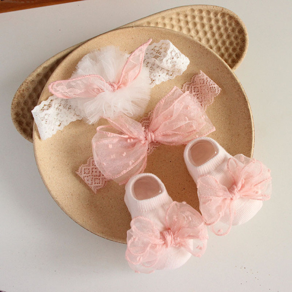 Newborn Hairband + Socks 3 pcs set (box to be filled by yourself)