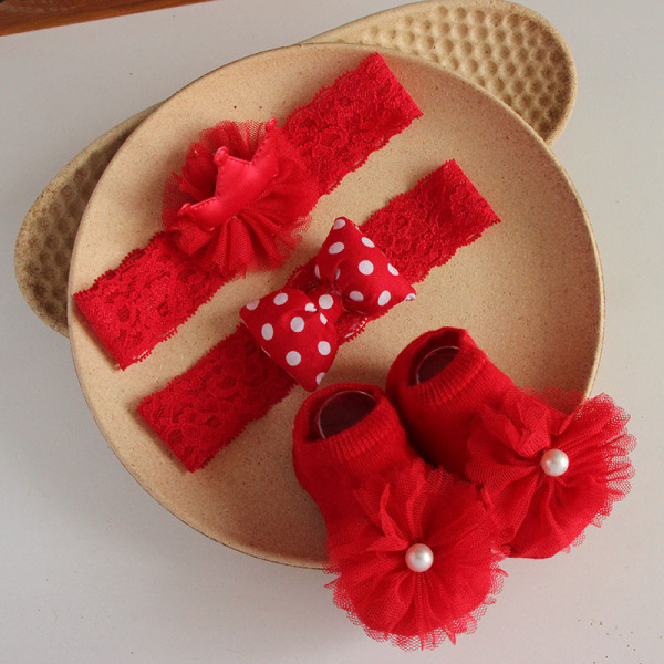 Newborn Hairband + Socks 3 pcs set (box to be filled by yourself)